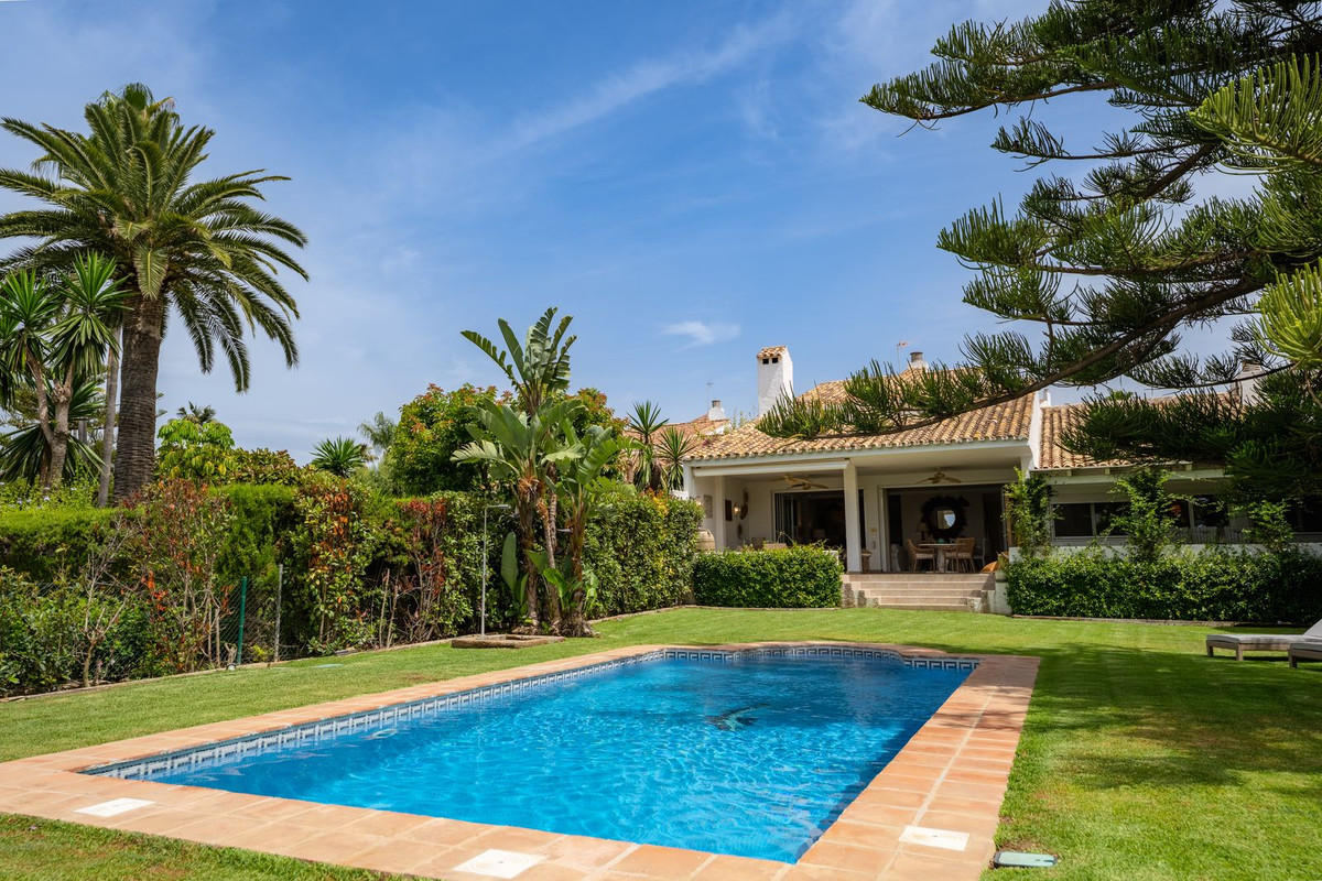 Guadalmina Baja, San Pedro de Alcántara